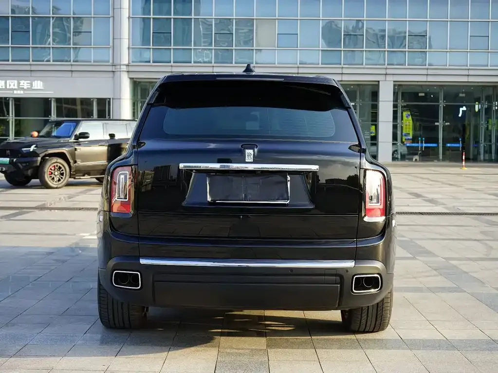 Rolls-Royce Cullinan 2022 из CN, фото 10