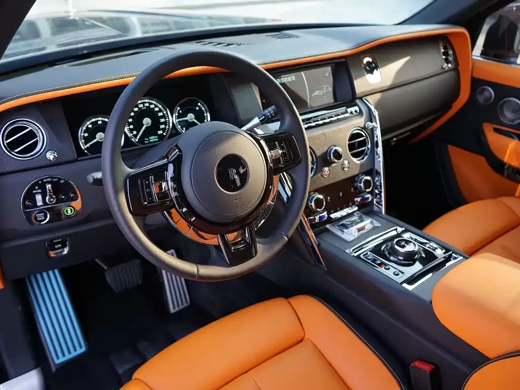 Rolls-Royce Cullinan 2022 из CN, фото 5