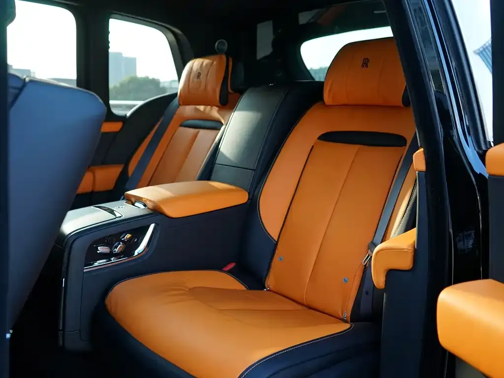 Rolls-Royce Cullinan 2022 из CN, фото 8