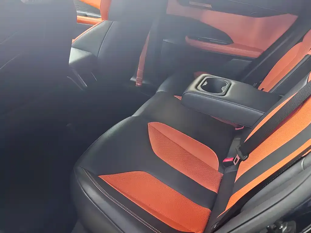 Changan UNI-V 2023 из CN, фото 10