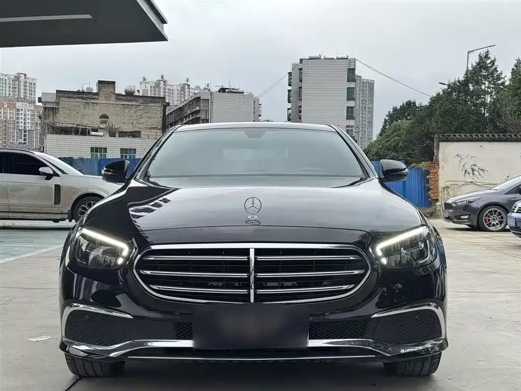 Mercedes-Benz E-Class 2023 из CN, фото 3