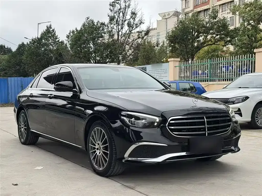 Mercedes-Benz E-Class 2023 из CN, фото 4