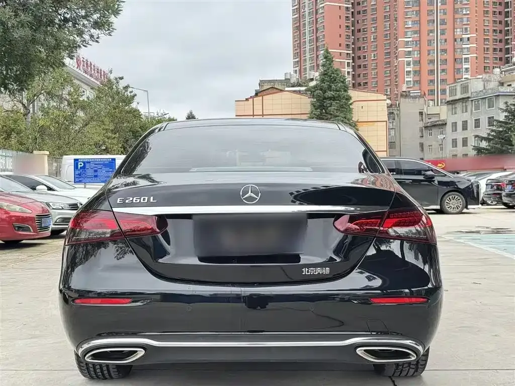 Mercedes-Benz E-Class 2023 из CN, фото 6