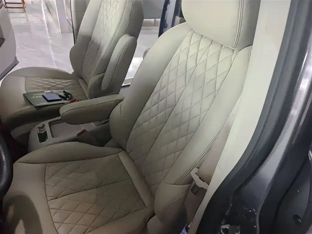 Buick GL8 2021 из CN, фото 6