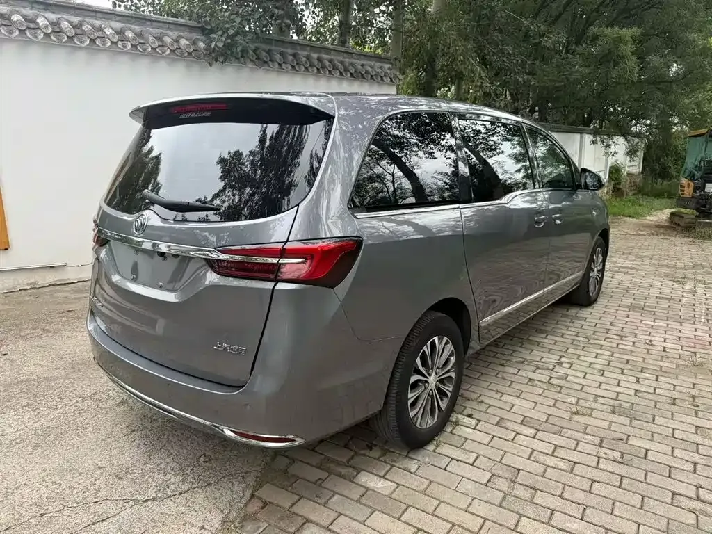 Buick GL8 2021 из CN, фото 8