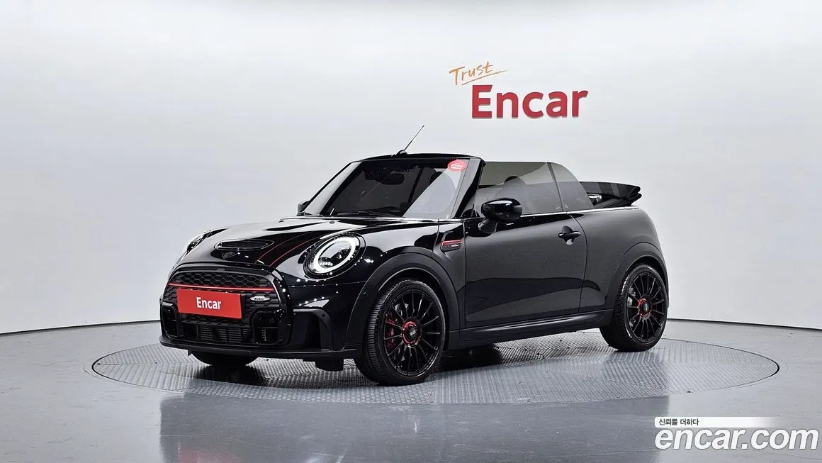 Mini Cooper Convertible — фото 1