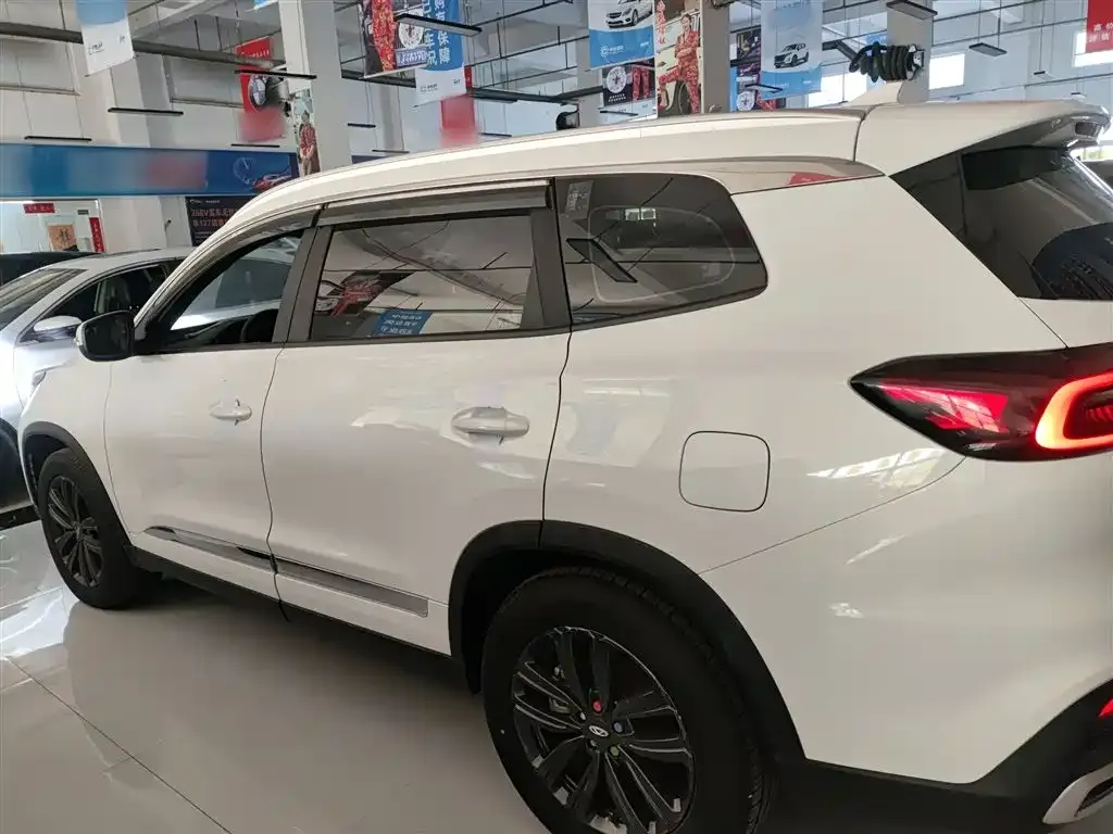 Chery Tiggo 8 2023 из CN, фото 5
