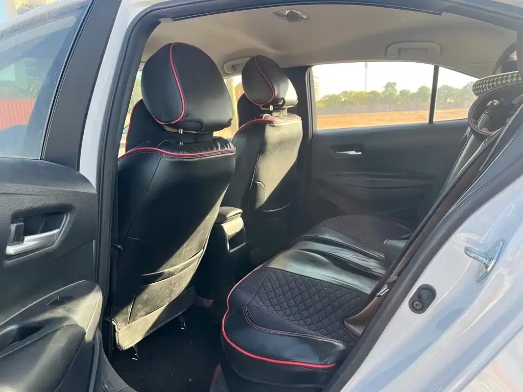 Toyota Corolla 2022 из CN, фото 8