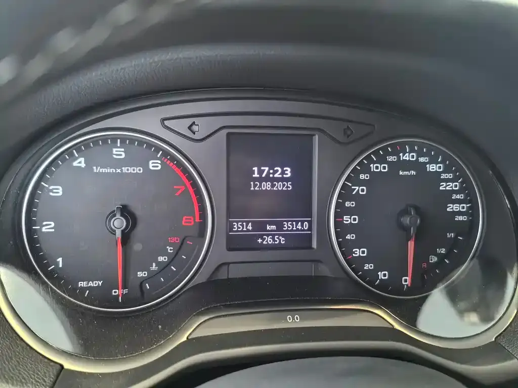 Audi Q2L 2024 из CN, фото 3