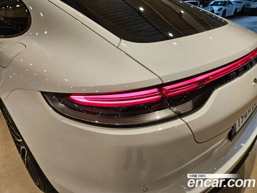 Porsche Panamera 2021 из KR, фото 10