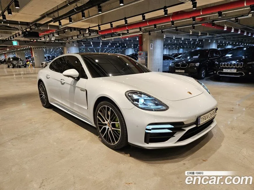 Porsche Panamera 2021 из KR, фото 2