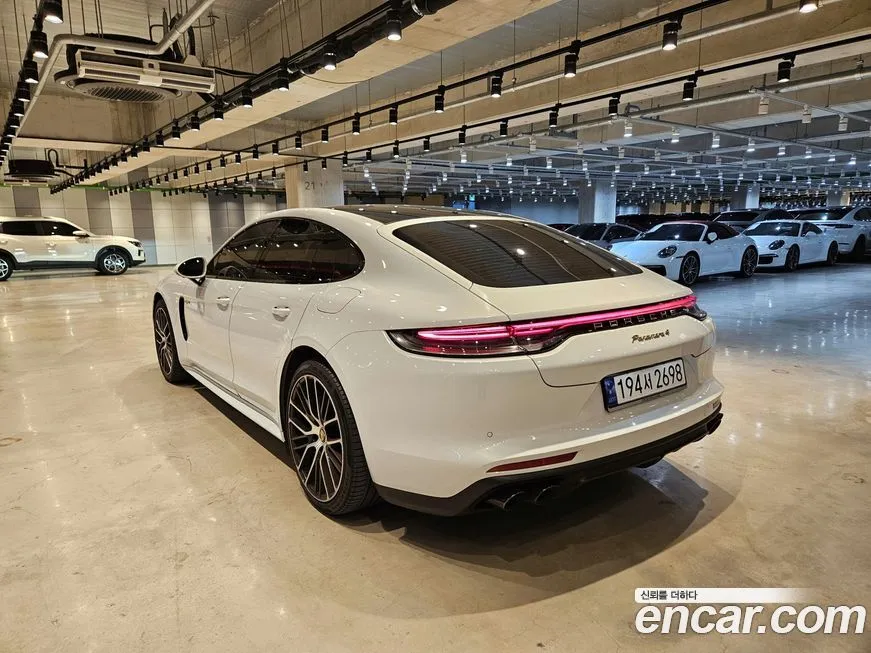 Porsche Panamera 2021 из KR, фото 5