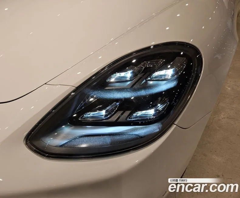 Porsche Panamera 2021 из KR, фото 9