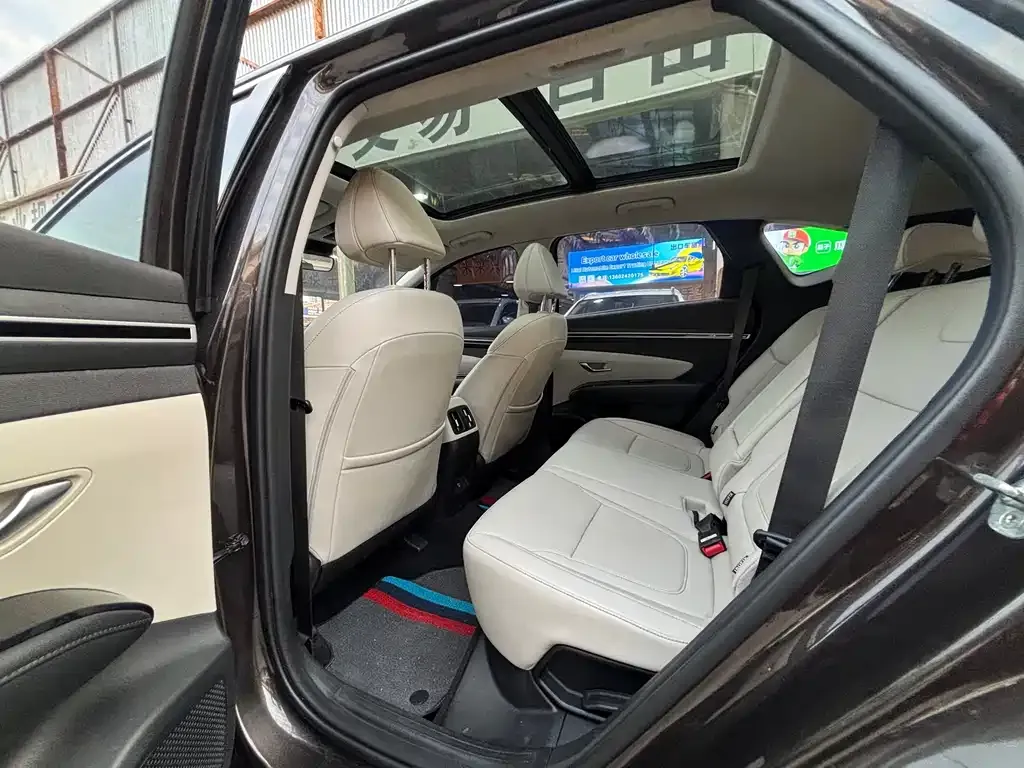 Hyundai Tucson 2021 из CN, фото 5