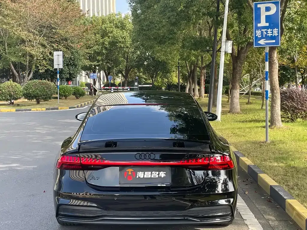 Audi A7 2024 из CN, фото 5