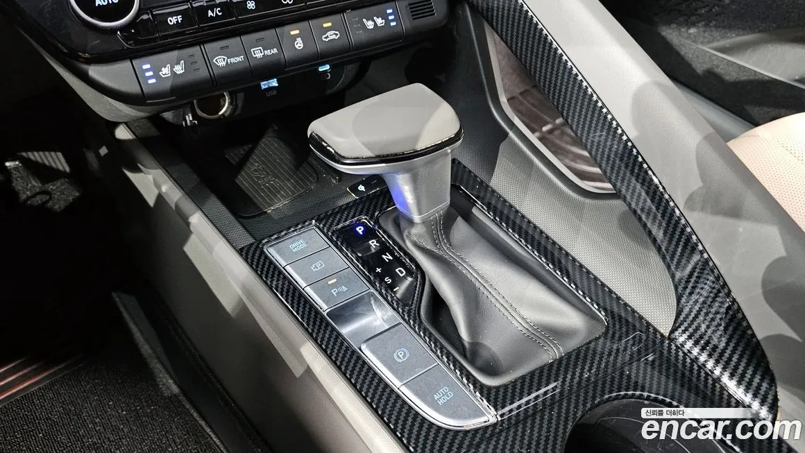 Hyundai AVANTE — фото 9