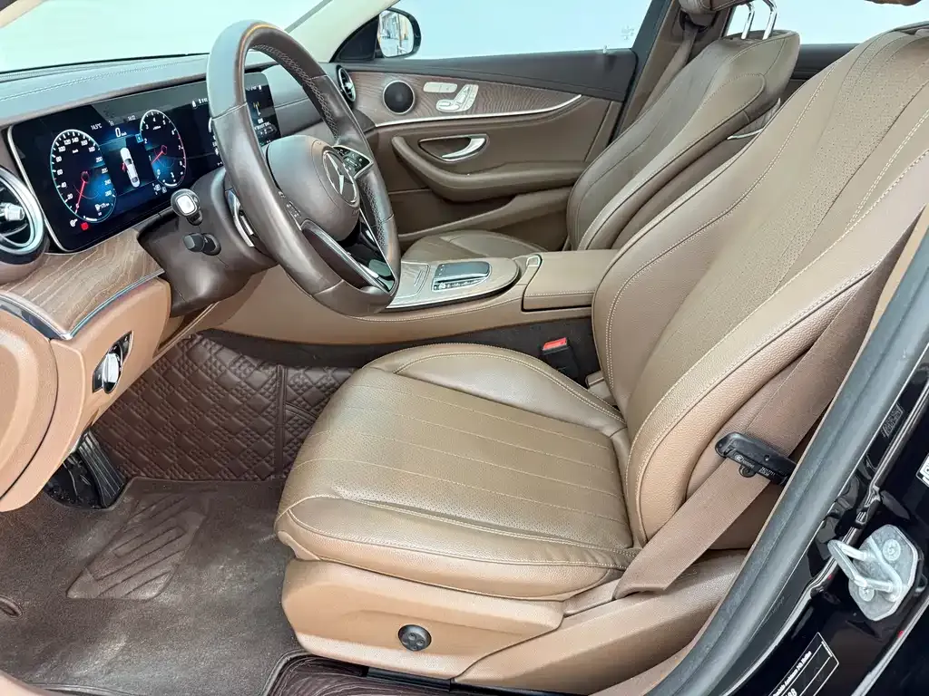 Mercedes-Benz E-Class 2022 из CN, фото 5