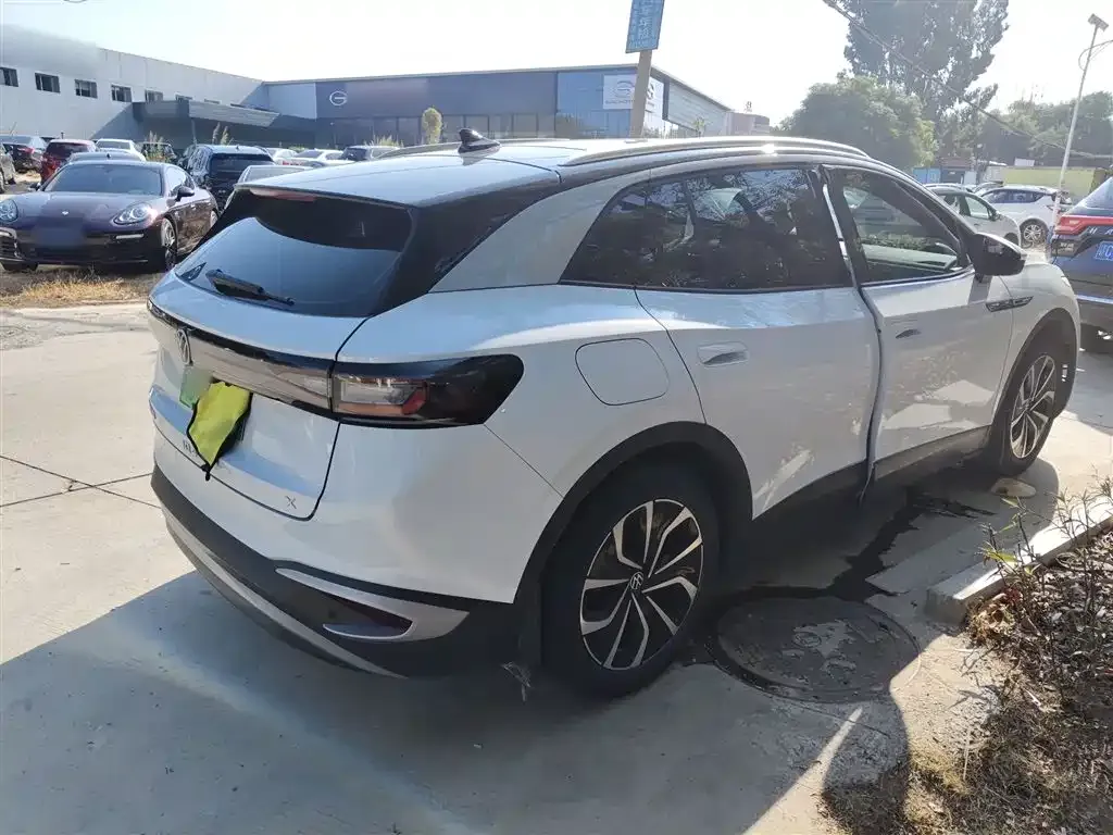 Volkswagen ID.4 X 2023 из CN, фото 7