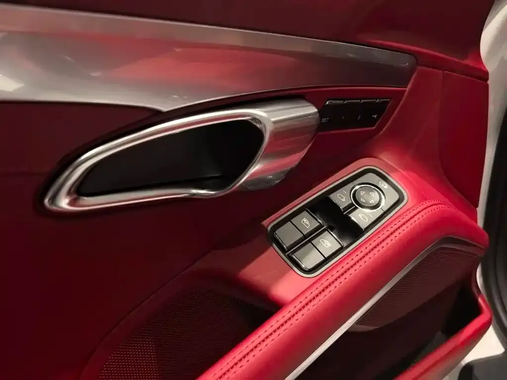 Porsche 718 — фото 10