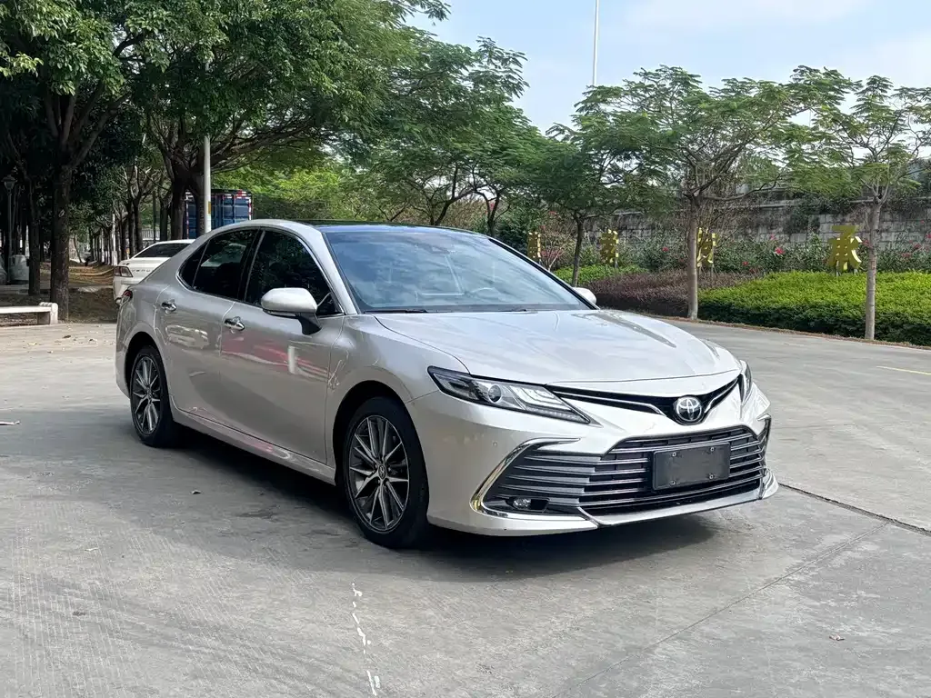 Toyota Camry 2022 из CN, фото 3