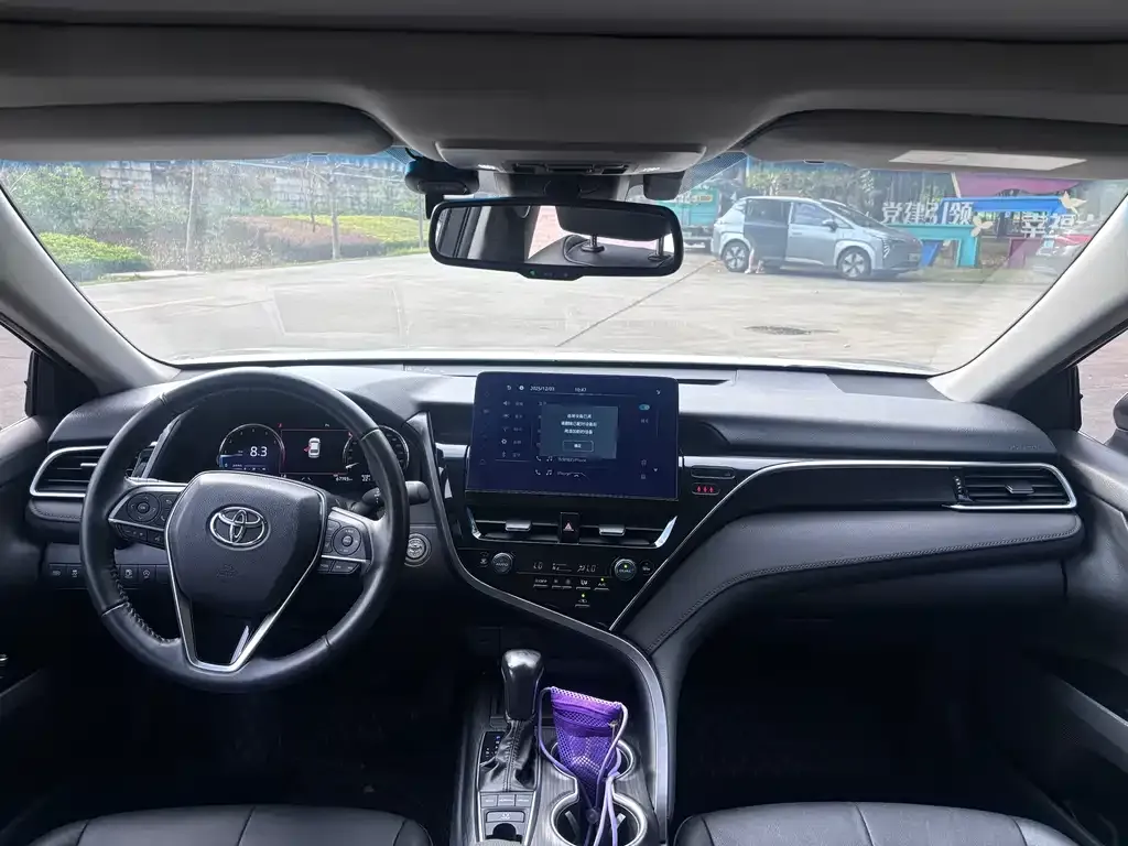 Toyota Camry 2022 из CN, фото 5