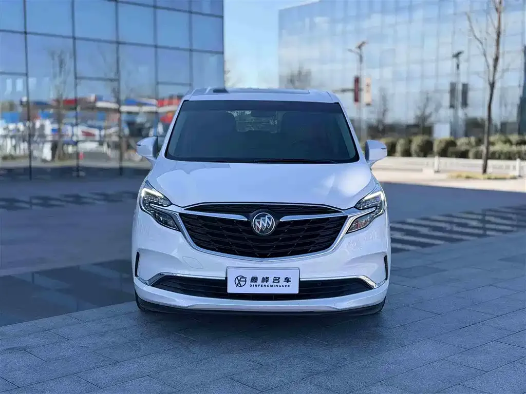 Buick GL8 2022 из CN, фото 2