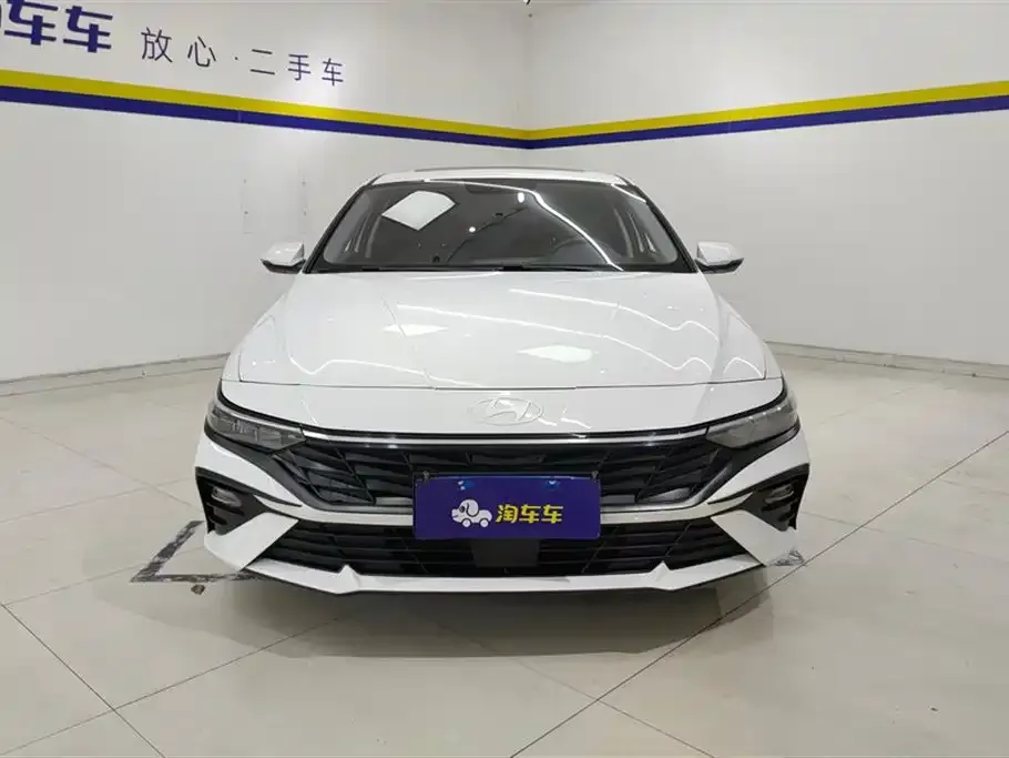 Hyundai Elantra 2024 из CN, фото 2