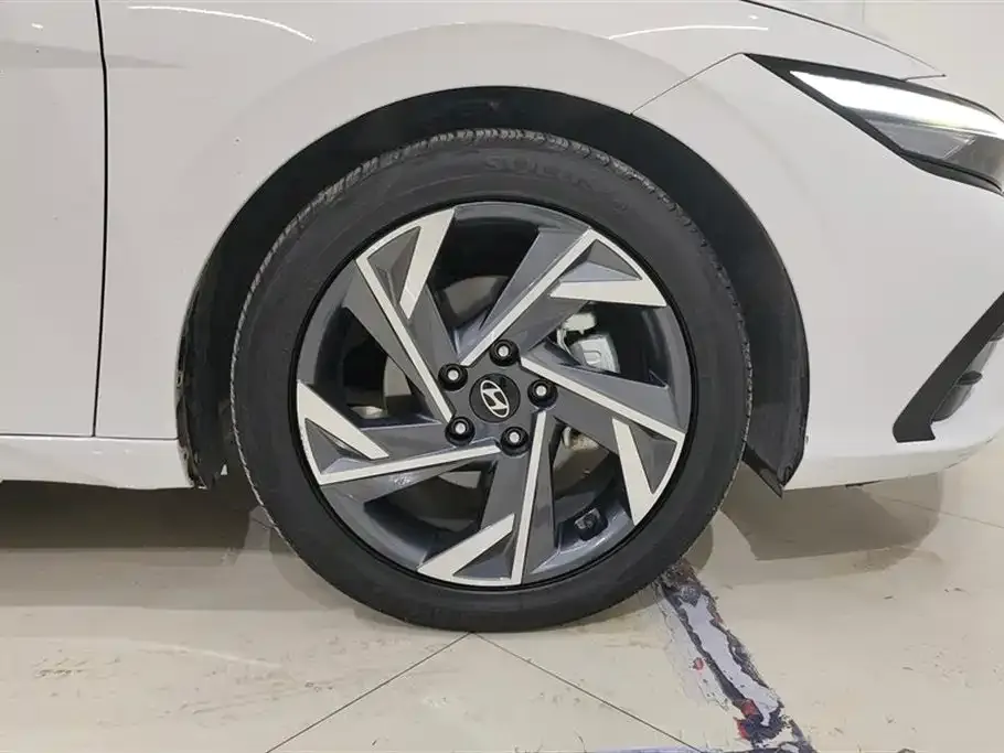 Hyundai Elantra 2024 из CN, фото 6