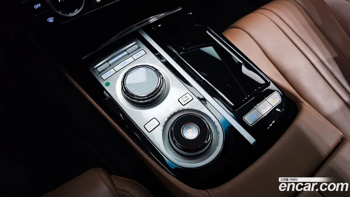 Genesis G80 — фото 9