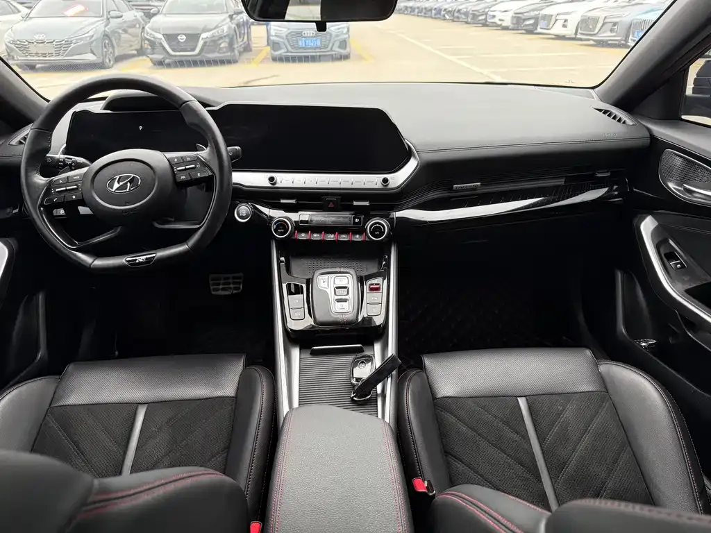 Hyundai Fista 2023 из CN, фото 8
