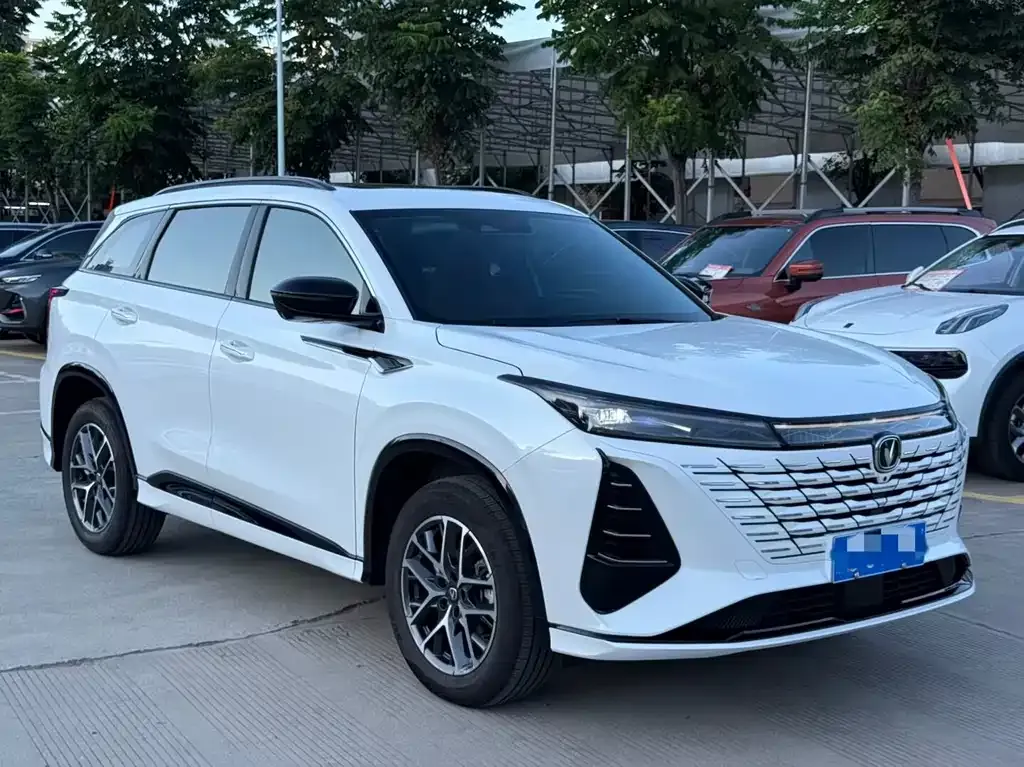 Changan CS75PLUS 2024 из CN, фото 3