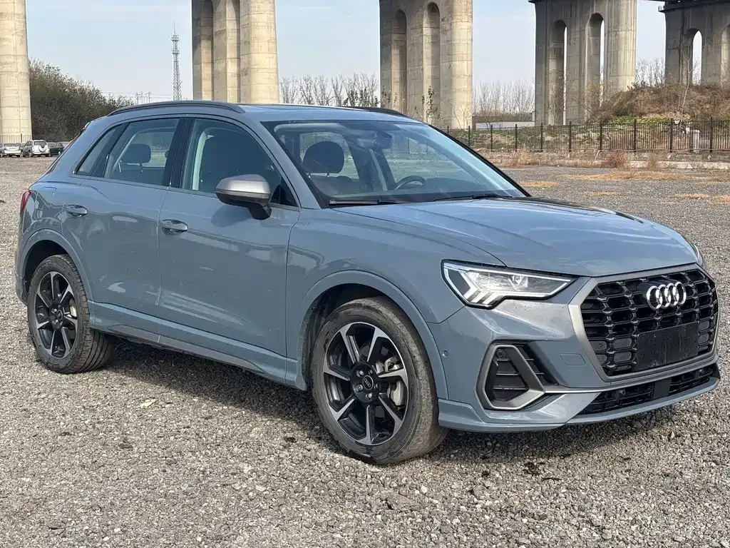 Audi Q3 2023 из CN, фото 3