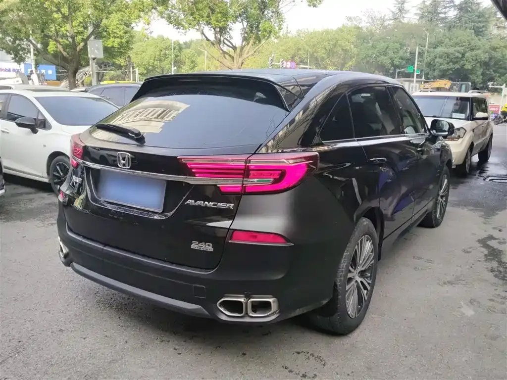 Honda Avancier 2023 из CN, фото 7