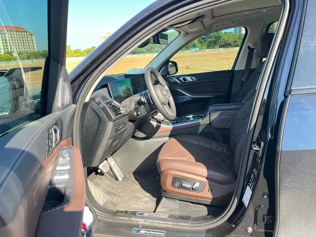 BMW X5 2025 из CN, фото 4