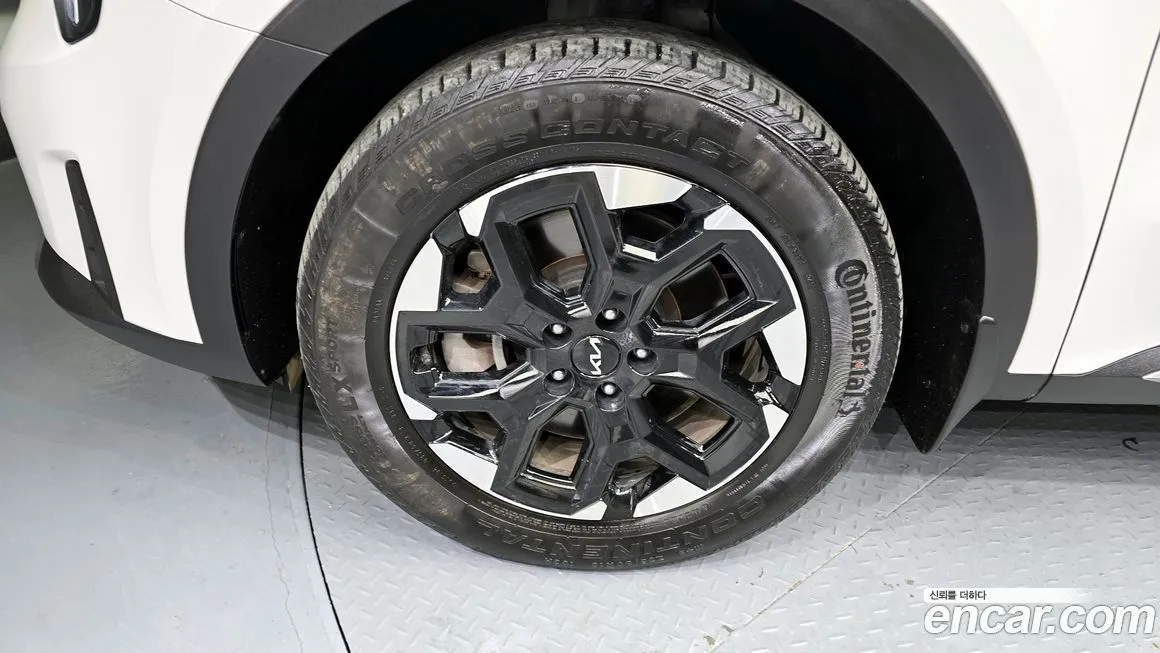 Kia Sorento — фото 5