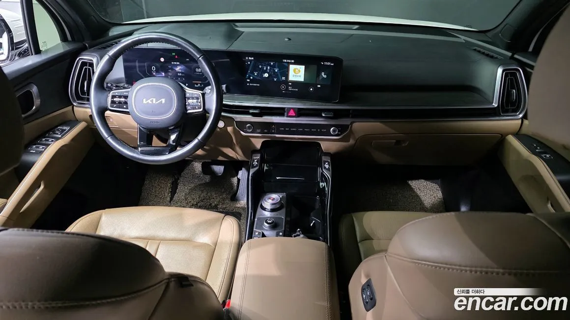 Kia Sorento — фото 7