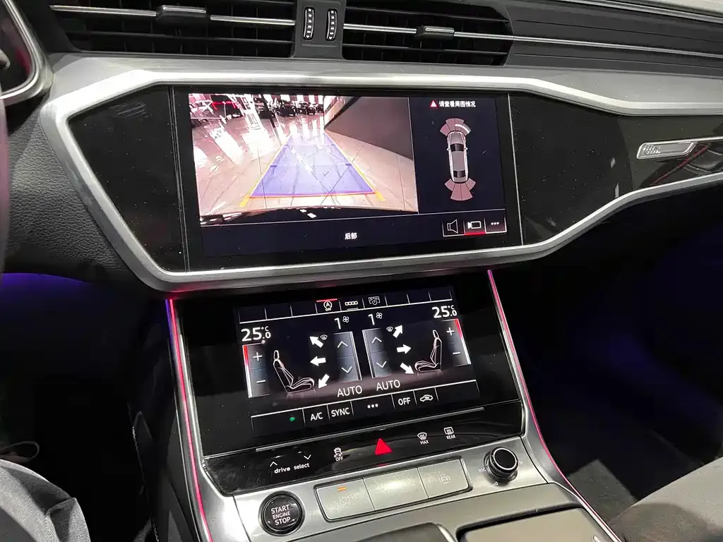 Audi A7L 2024 из CN, фото 7
