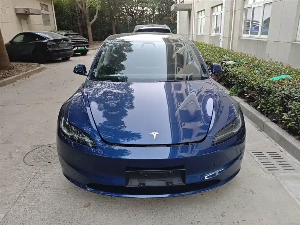 Tesla Model 3 2025 из CN, фото 3