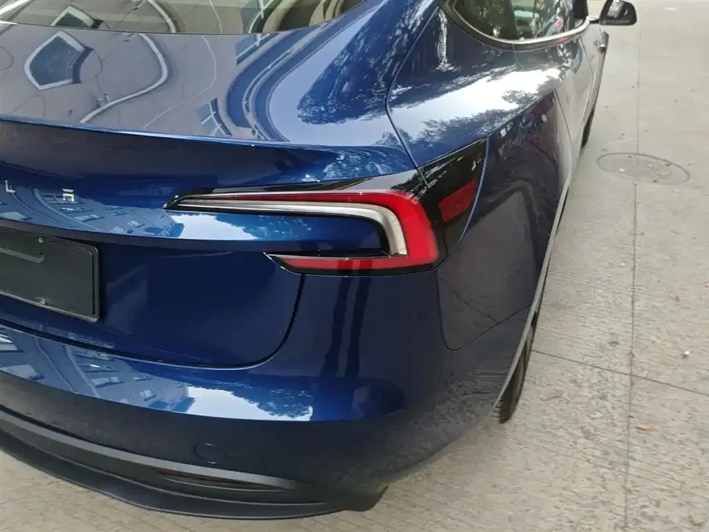 Tesla Model 3 2025 из CN, фото 8