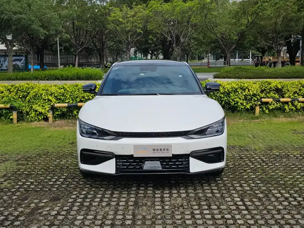 Kia EV6 2025 из CN, фото 2