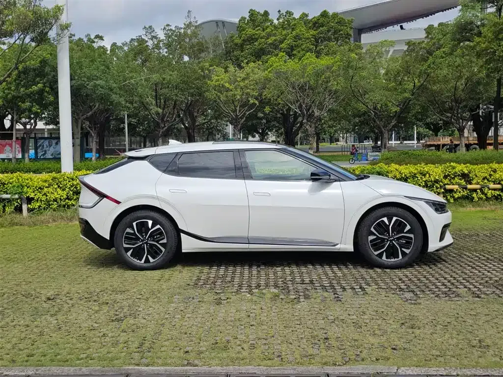 Kia EV6 2025 из CN, фото 3