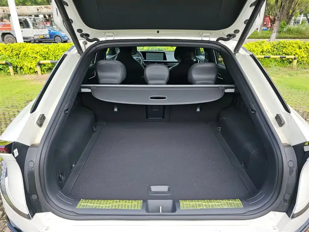 Kia EV6 2025 из CN, фото 9