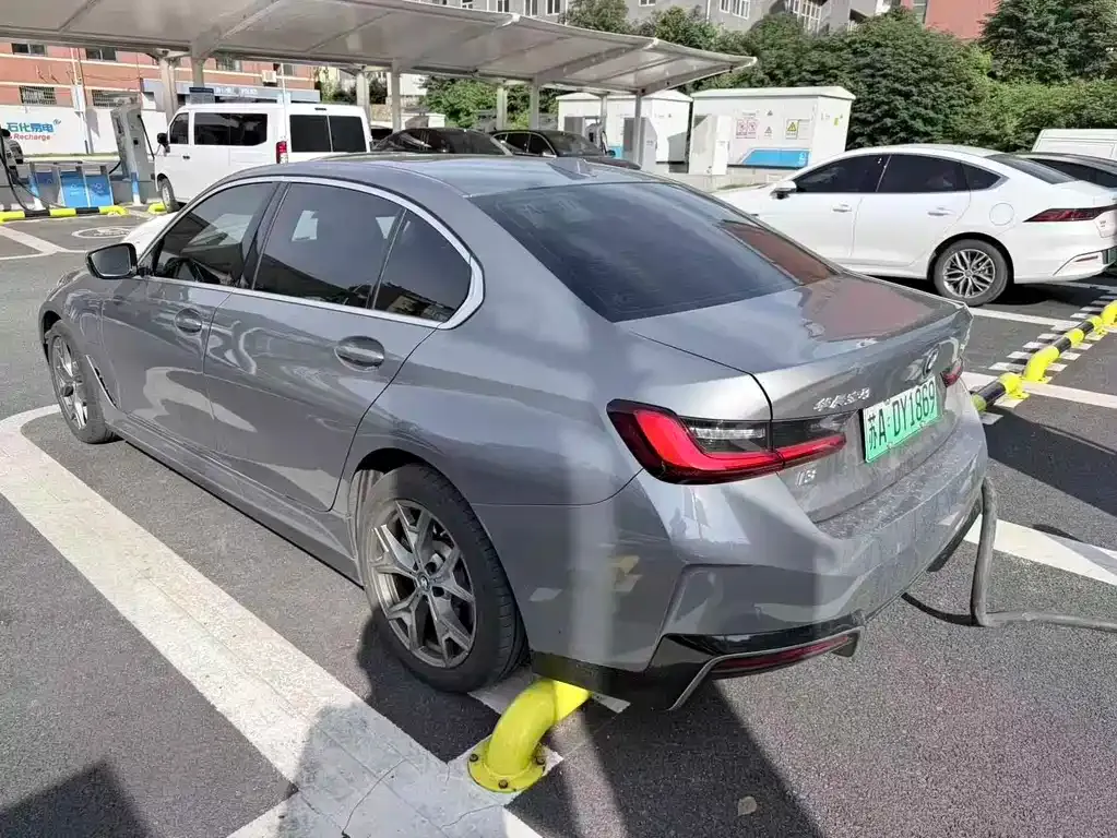 BMW i3 2023 из CN, фото 7