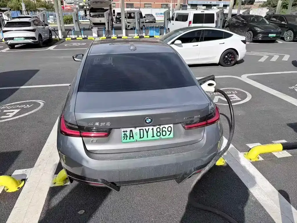 BMW i3 2023 из CN, фото 8
