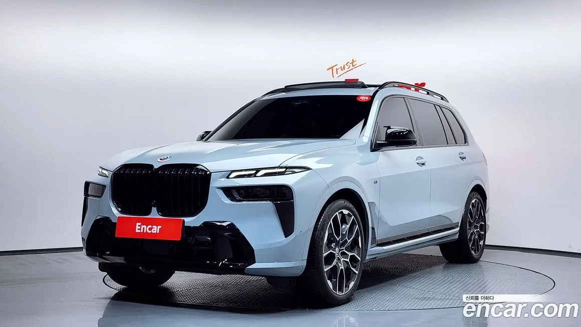 BMW X7 — фото 1
