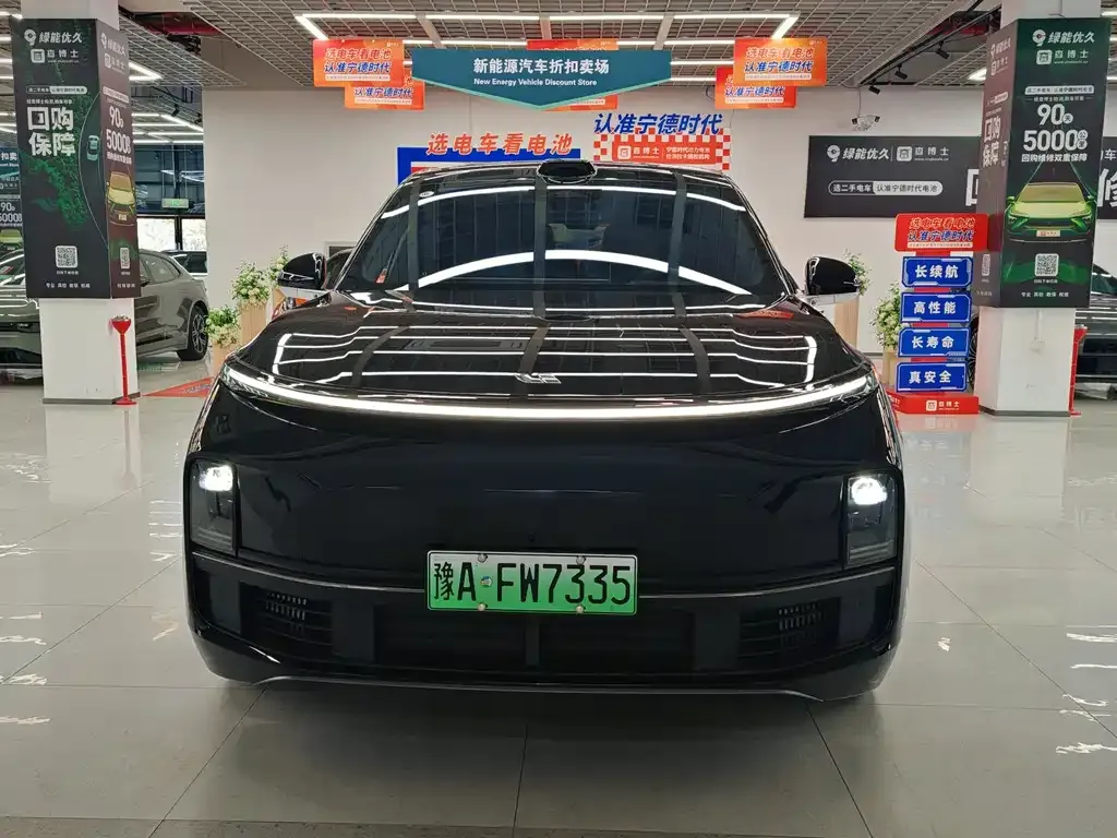 Li Auto L8 2024 из CN, фото 2