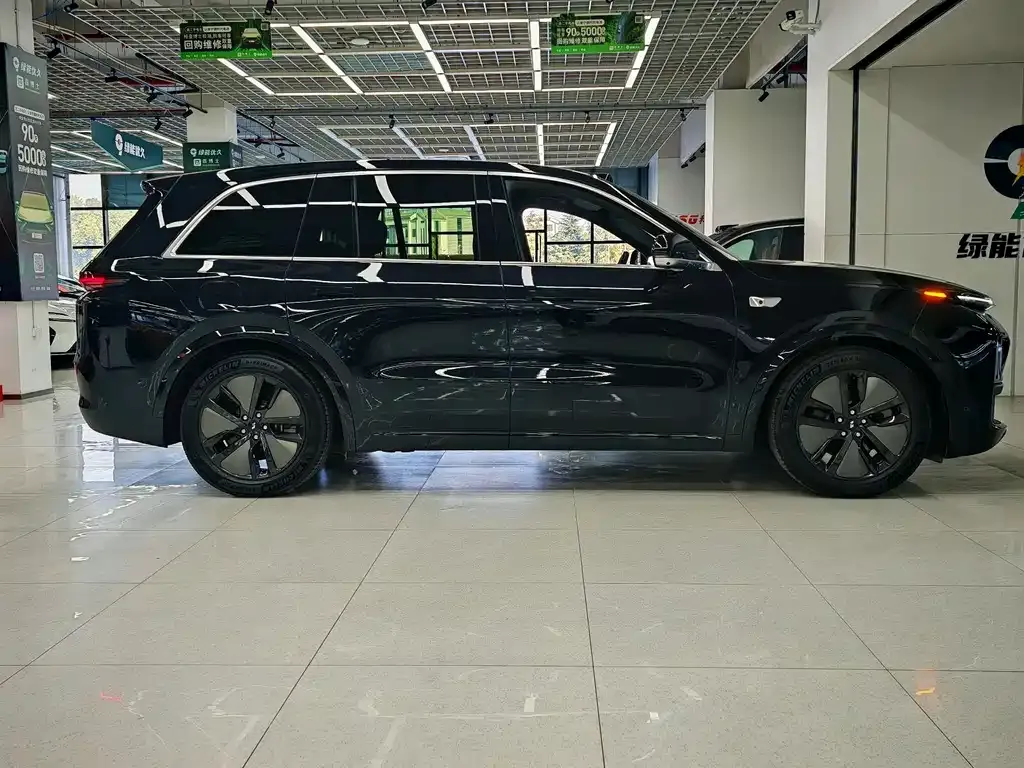 Li Auto L8 2024 из CN, фото 4
