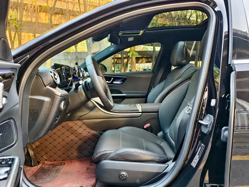 Mercedes-Benz C-Class 2024 из CN, фото 6