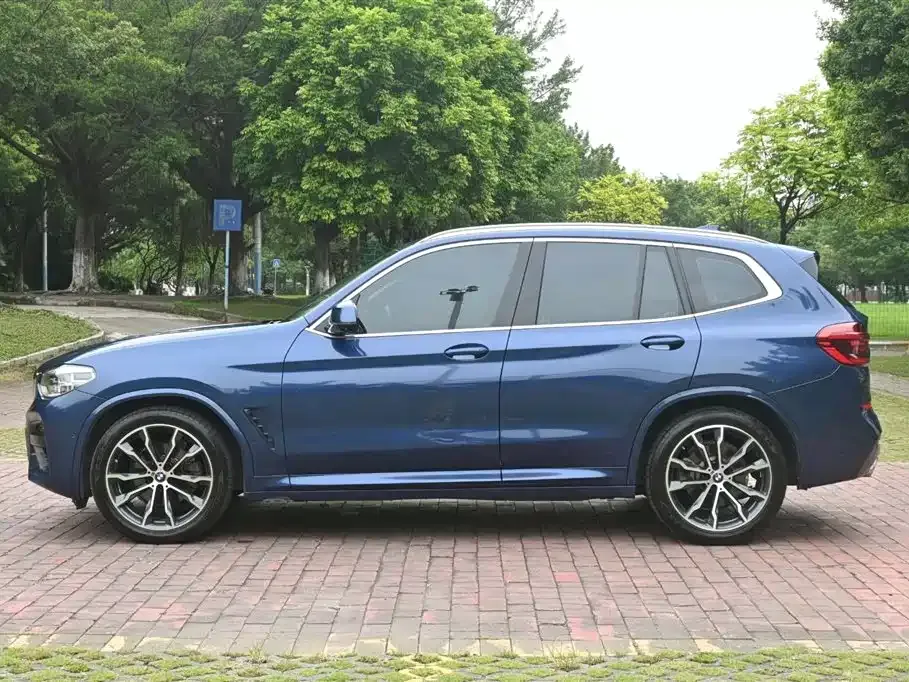 BMW X3 2021 из CN, фото 2
