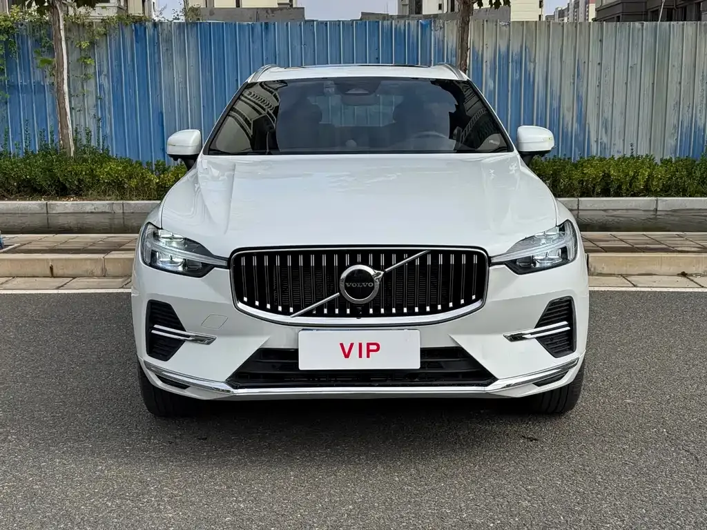 Volvo XC60 2023 из CN, фото 9
